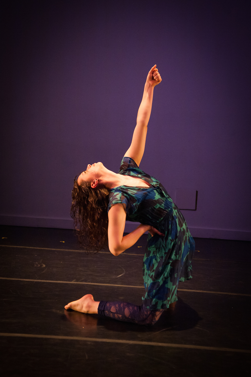 Jen Roit performing in the National Choreographic Month event 